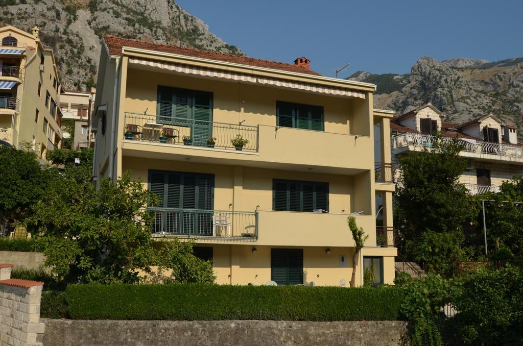Apartments Kordic Kotor Bagian luar foto
