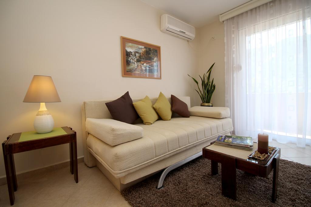 Apartments Kordic Kotor Bagian luar foto