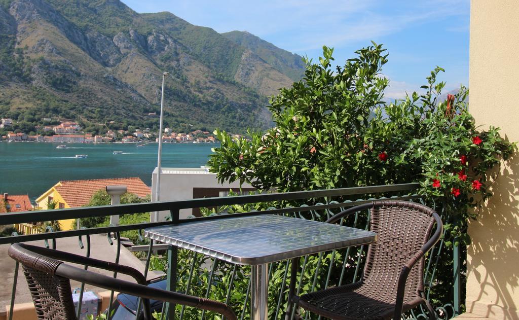 Apartments Kordic Kotor Bagian luar foto