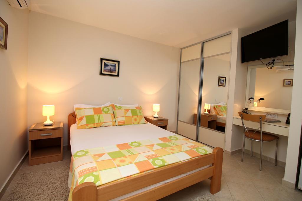 Apartments Kordic Kotor Bagian luar foto